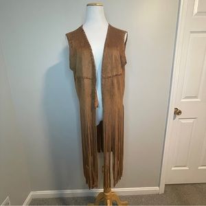 Fornia Women's Fringe Faux Suede Vest L